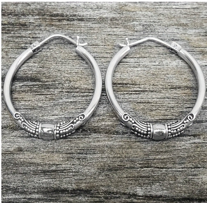 Kolczyki retro dwukolorowe