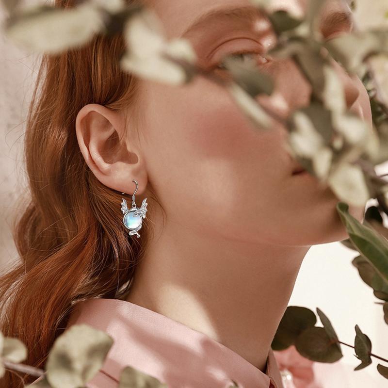 Błyszczące kolczyki z kamieniem księżycowym