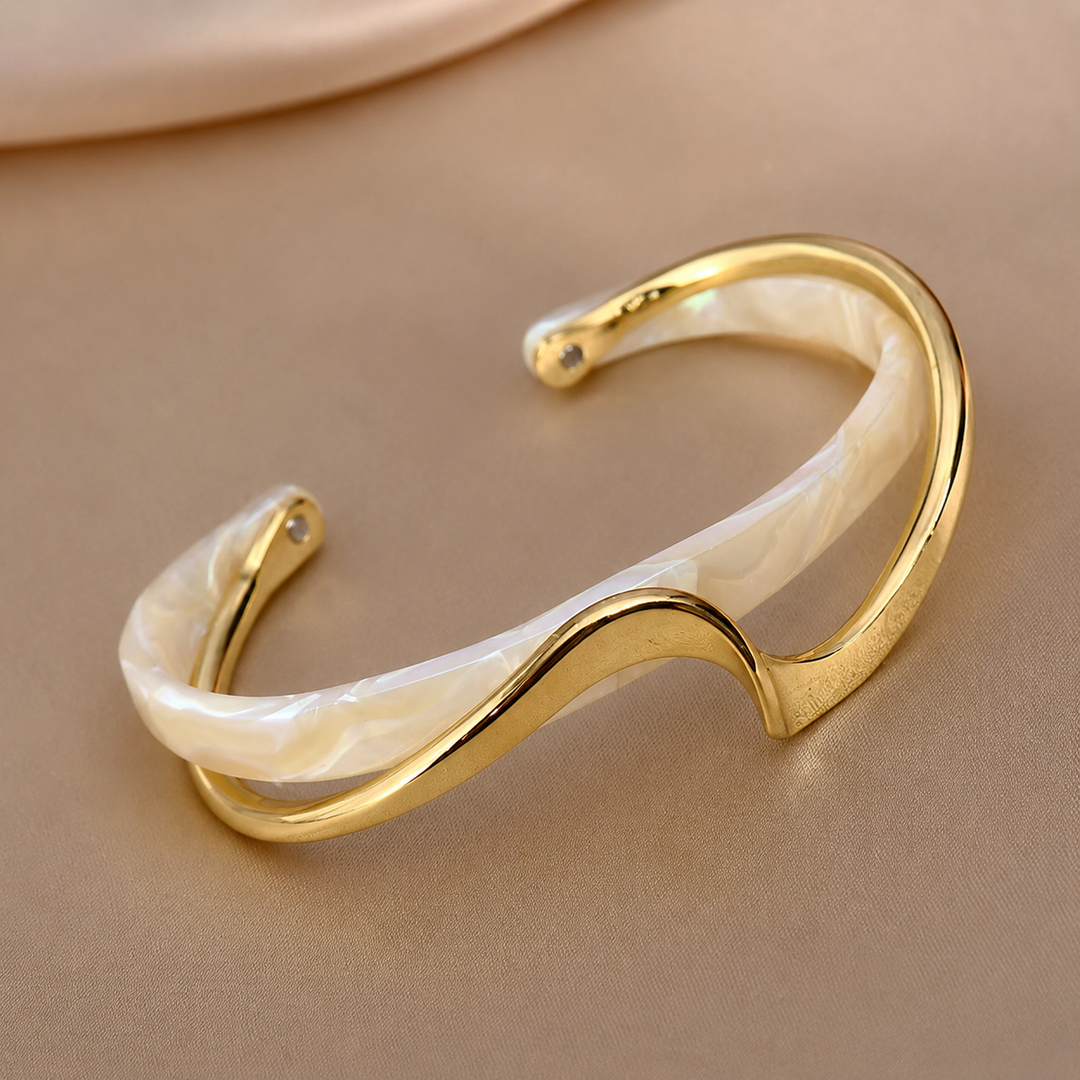 Biały Opal Elegancka Złota Bransoletka