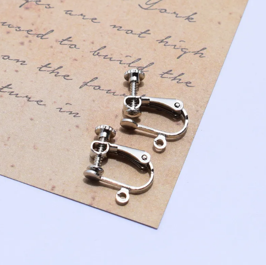 Haczyki Kolczyków Posłane Miedzią