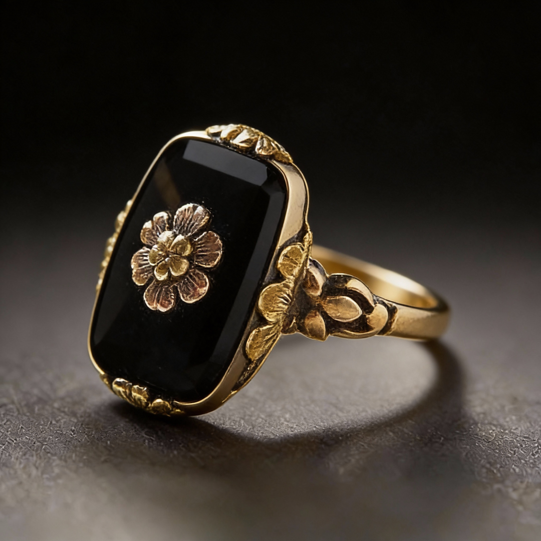 Pierścionek Vintage z Czarnym Kamieniem