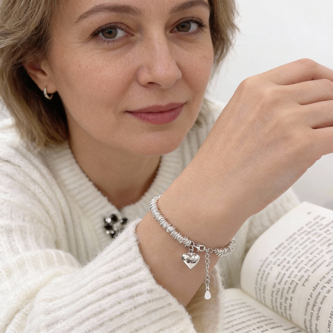 Elegancka Srebrna Bransoletka z Serduszkiem