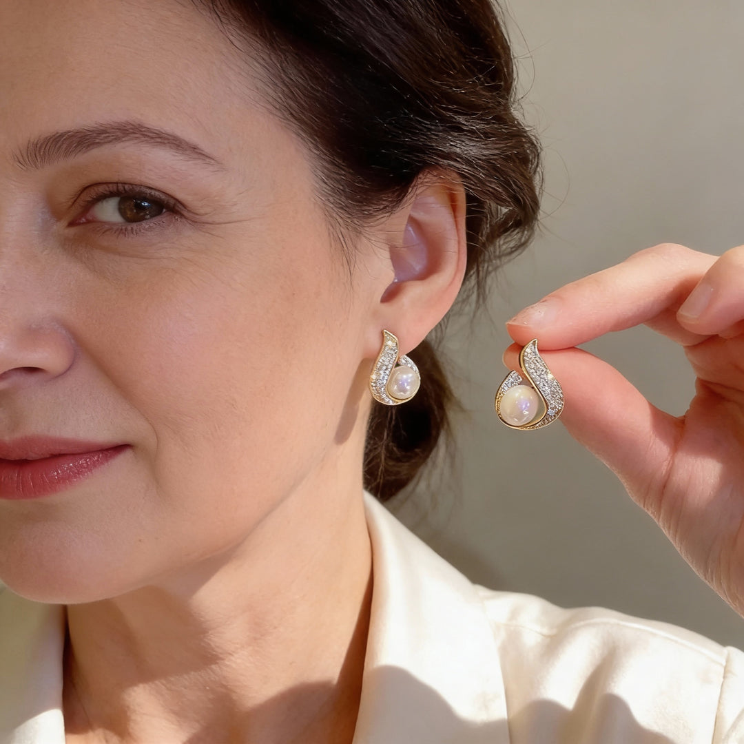 Kolczyki z Cyrkoniami i Błyszczącymi Perłami