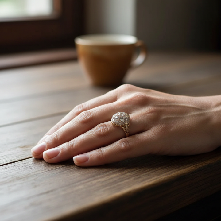 Pierścionek Vintage Złoty Okrągły z Diamentem