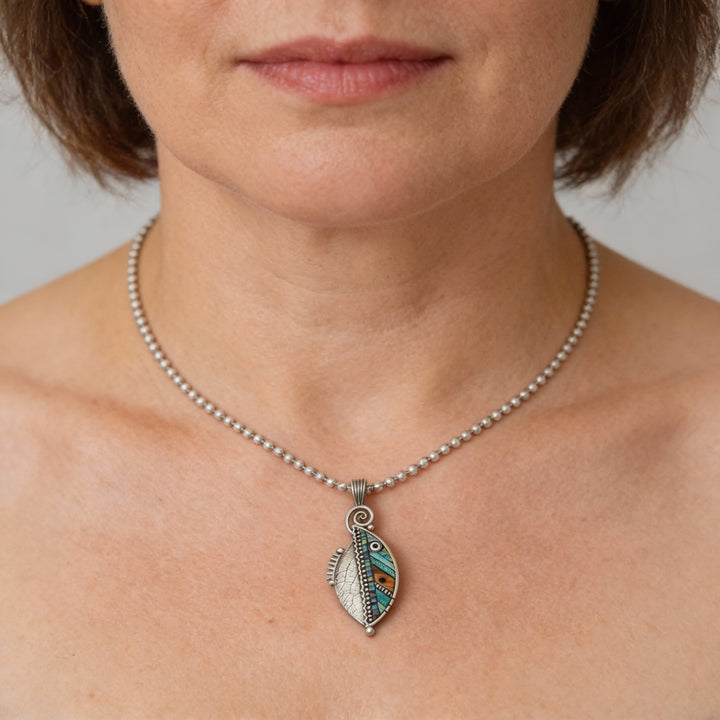 Naszyjnik Kryształ - Liść Zielony Vintage Srebrny